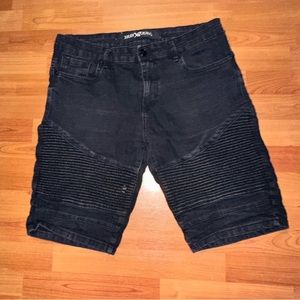 X ray jorts with ridges on the bottom